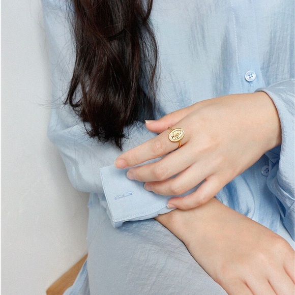 18K Gold Plated Sterling Silver Angel Ring - Picture 5 of 5